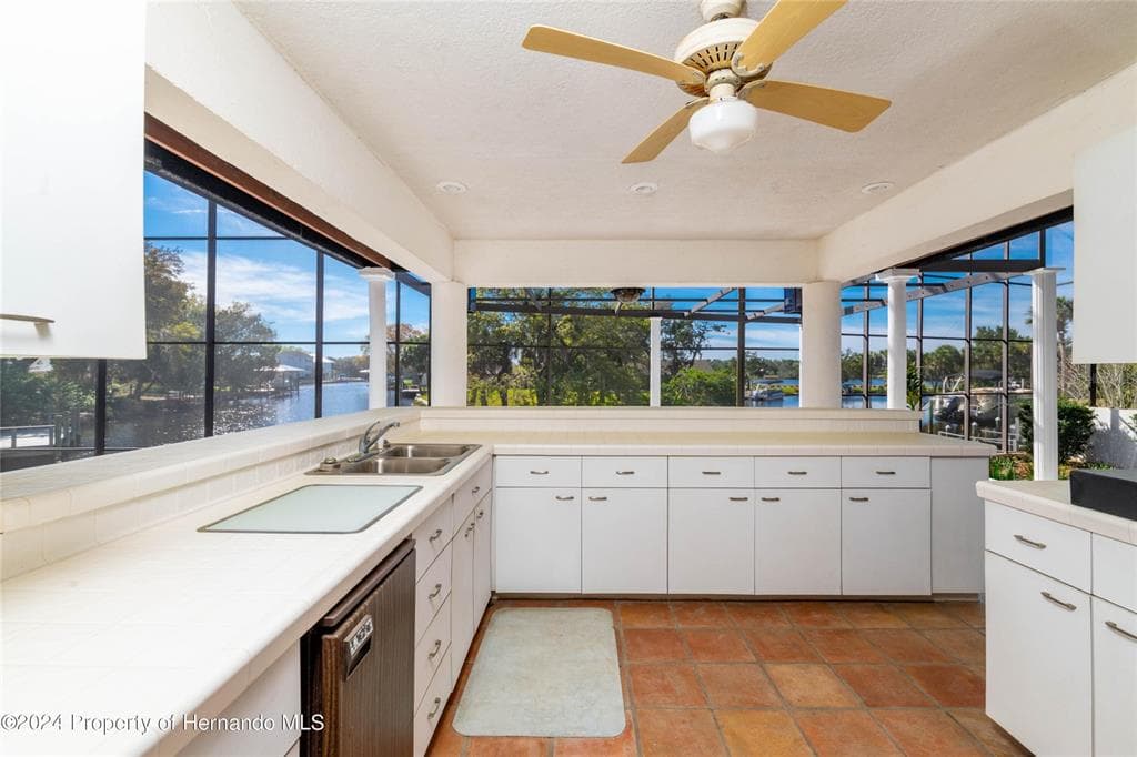 11915 W RIVERHAVEN DRIVE photo 24