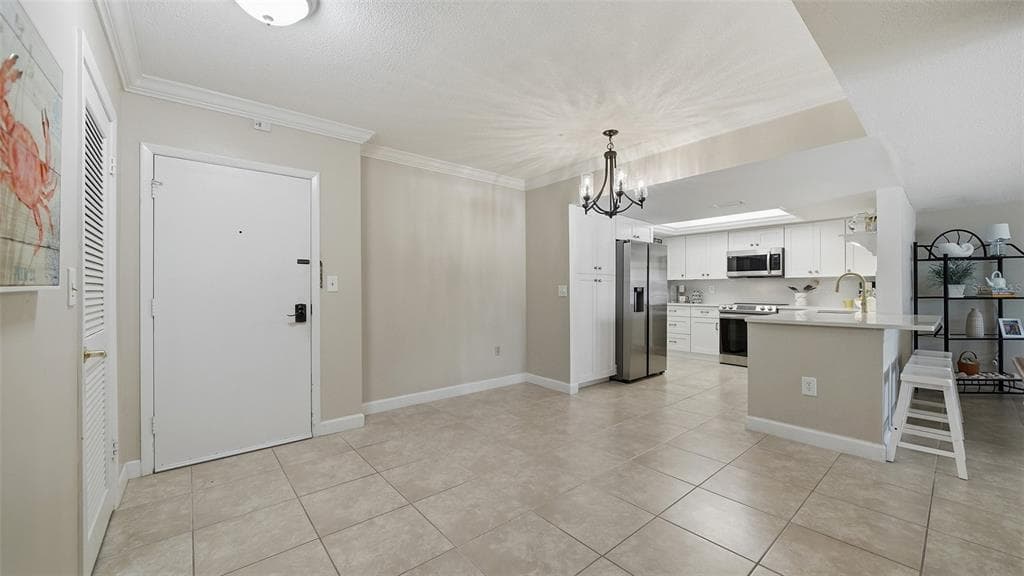199 WHISPERING SANDS DRIVE 204 photo 14