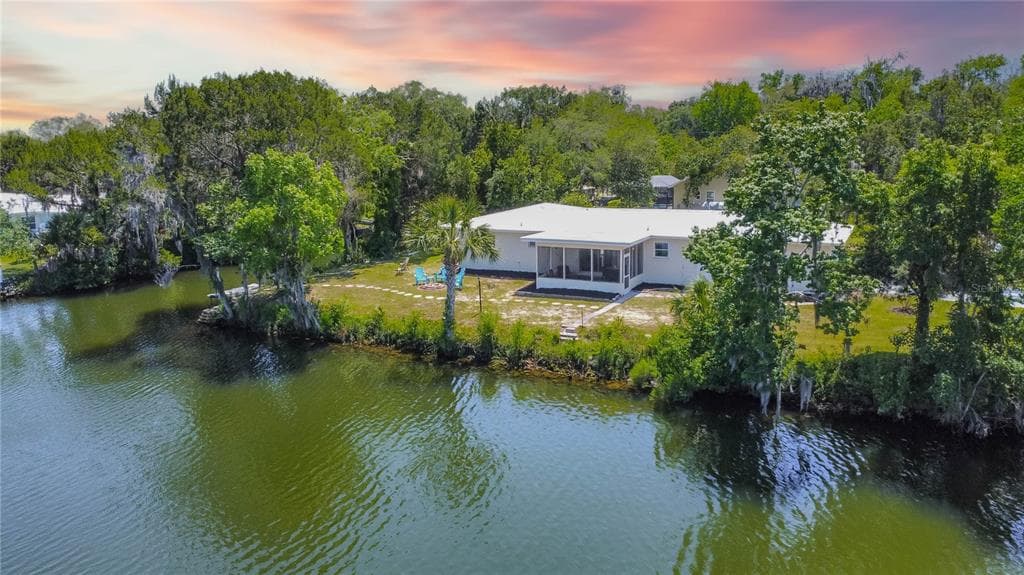 3861 N RINGDOVE POINT 4