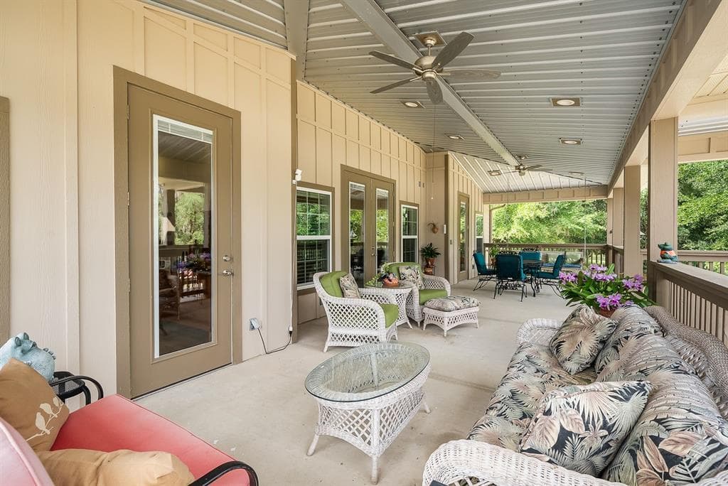 8449 LILLY LAKE ROAD photo 17
