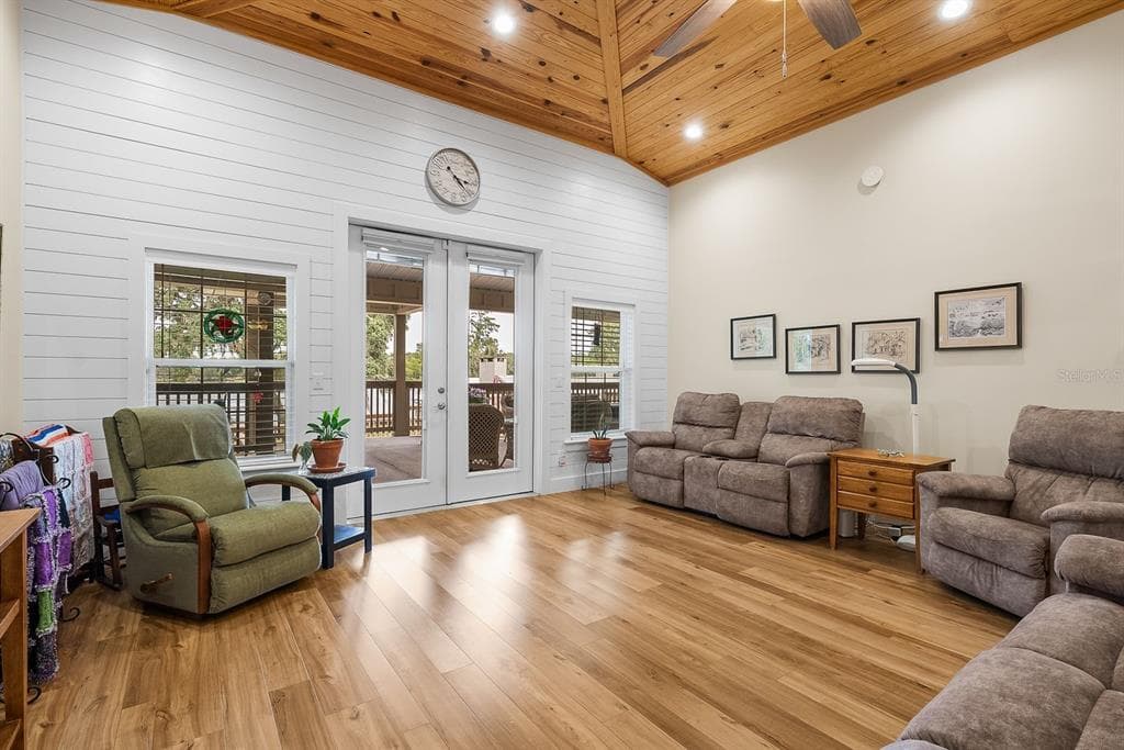 8449 LILLY LAKE ROAD photo 14