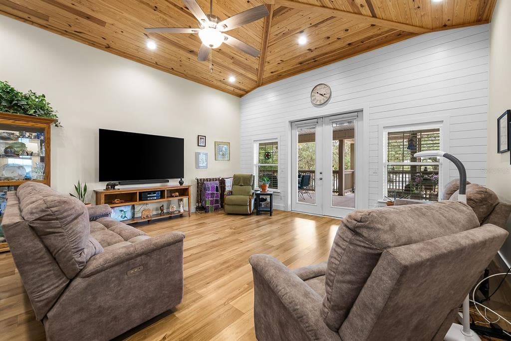 8449 LILLY LAKE ROAD photo 15