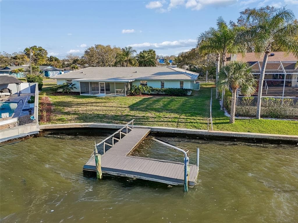 4415 CLEARWATER HARBOR DRIVE N photo 3