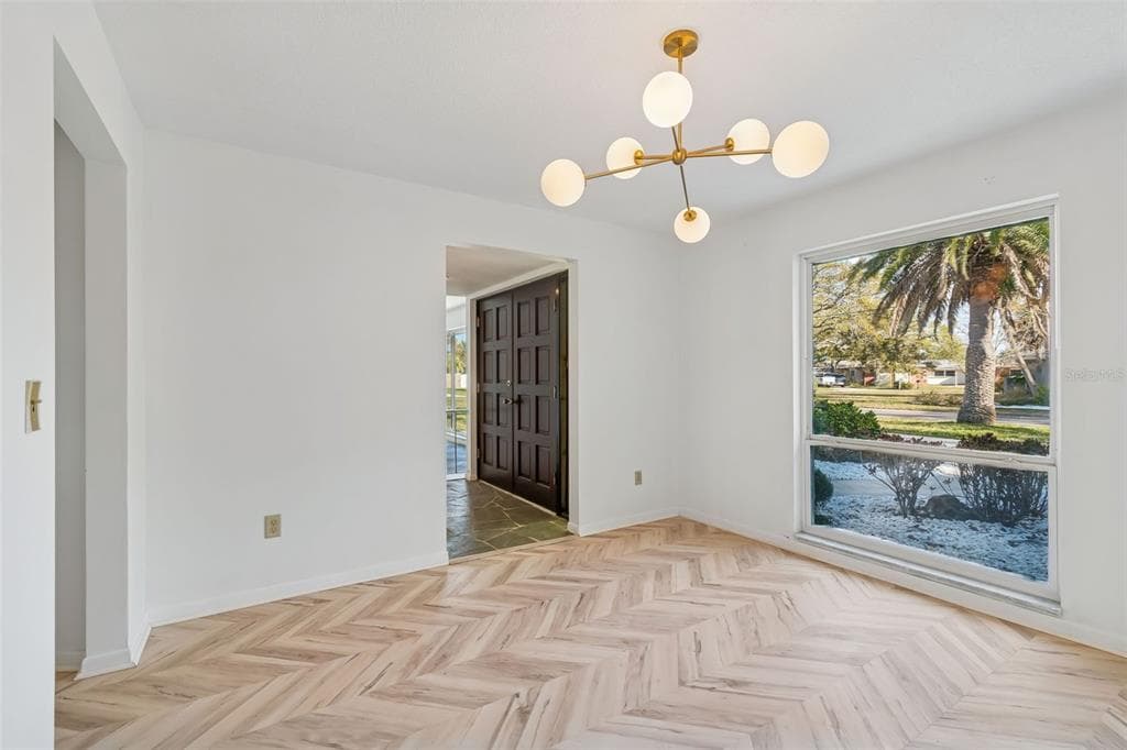 4415 CLEARWATER HARBOR DRIVE N photo 18