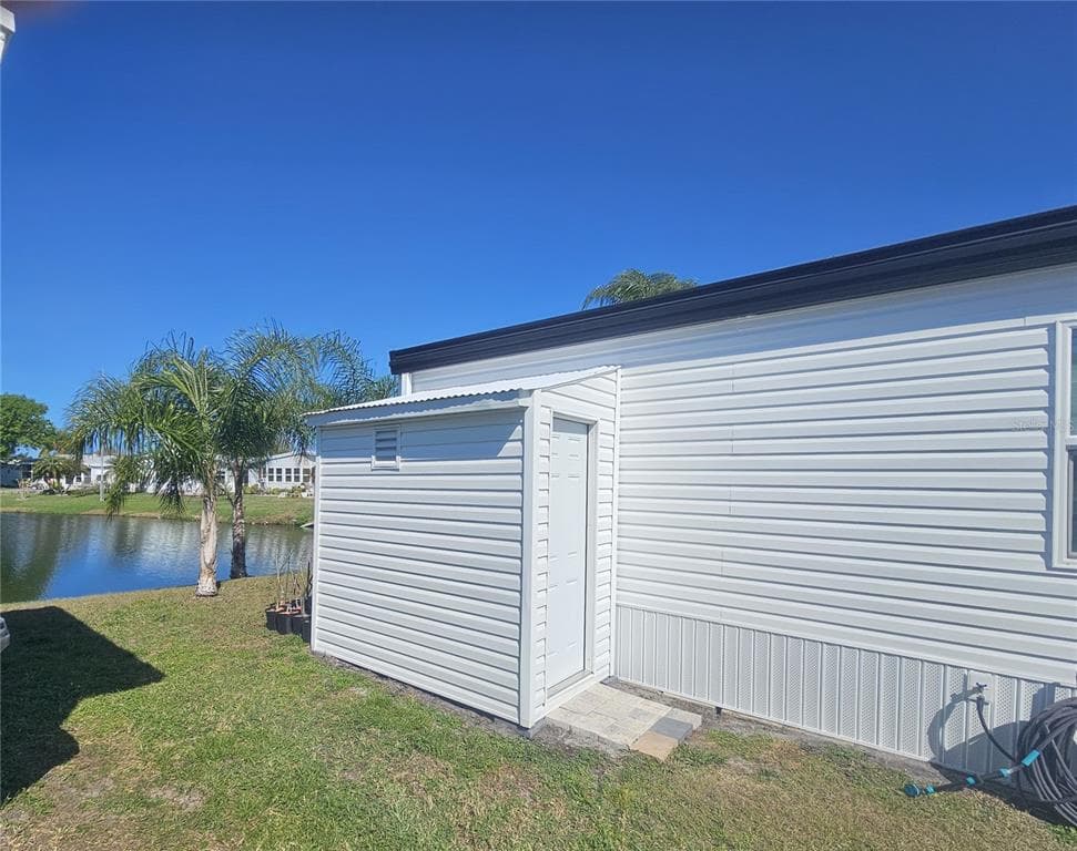 433 SAILFISH BOULEVARD photo 5
