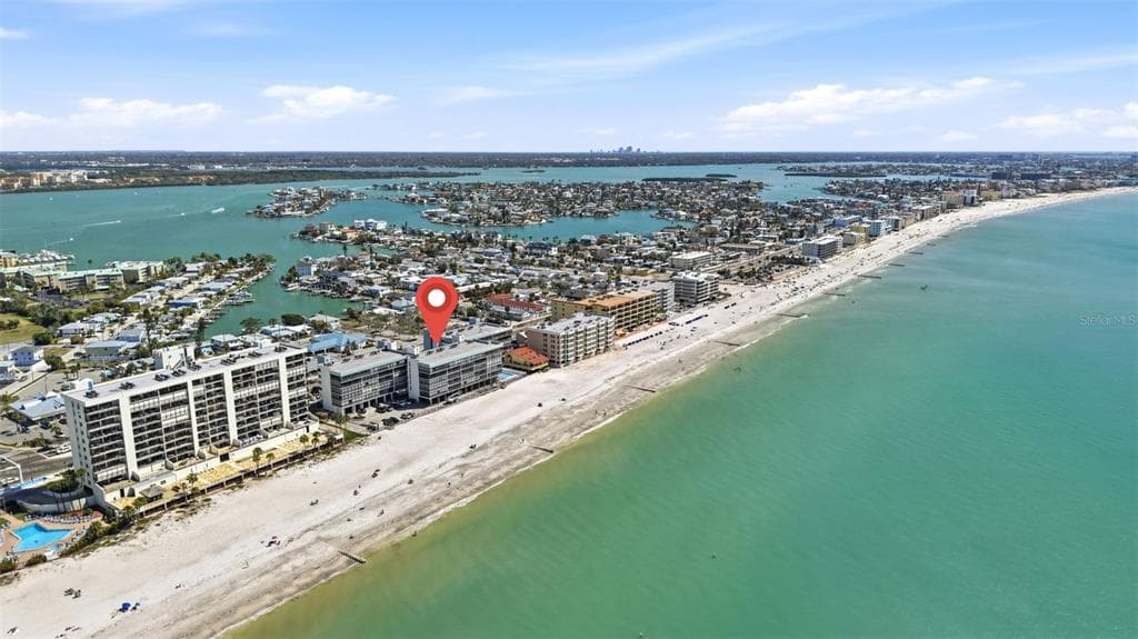 14900 GULF BOULEVARD 304 photo 2