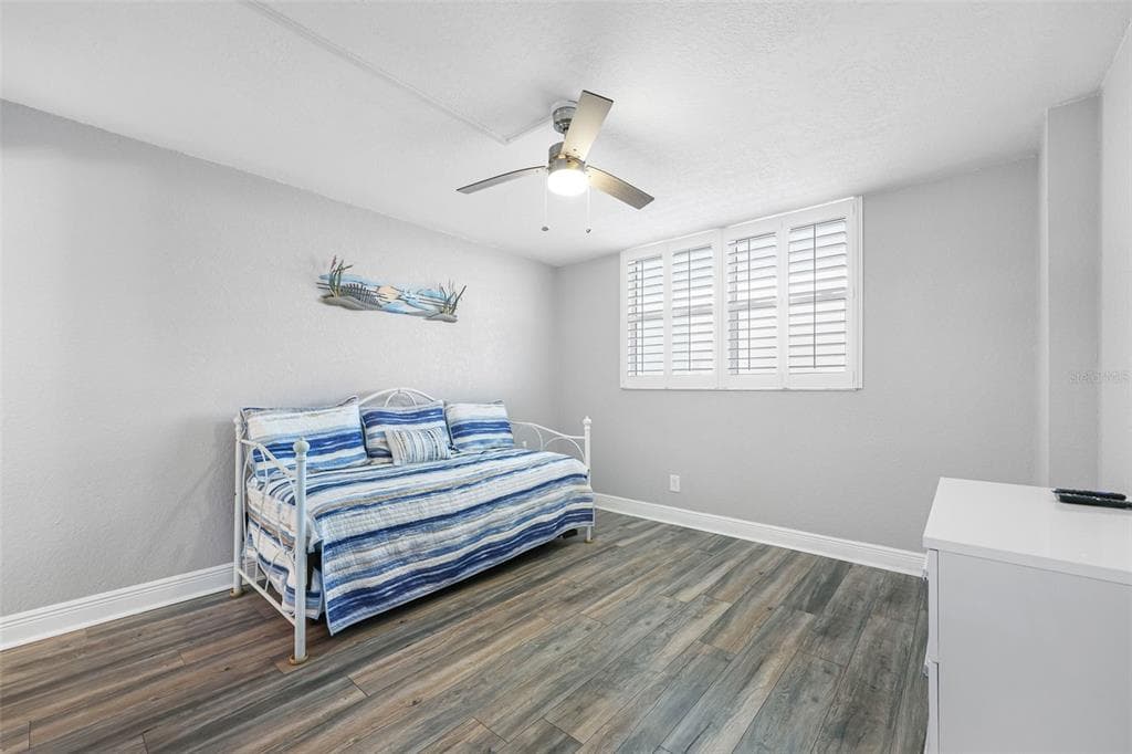 14900 GULF BOULEVARD 304 photo 20