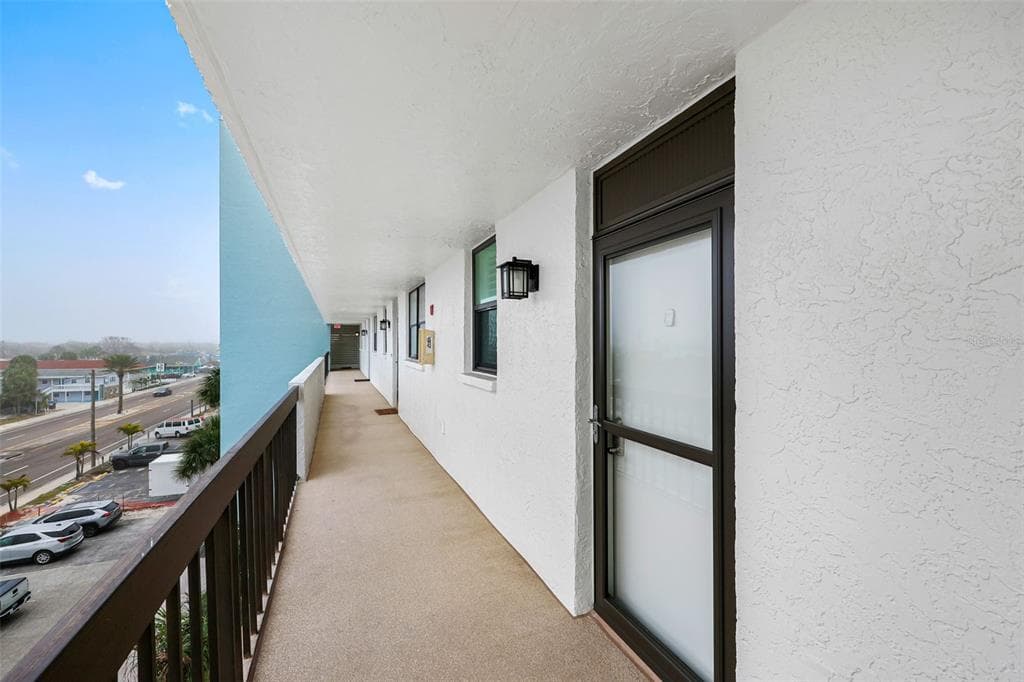14900 GULF BOULEVARD 304 photo 4