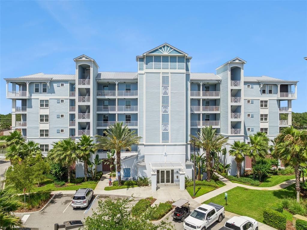 3 RIVERWALK DRIVE #404 1