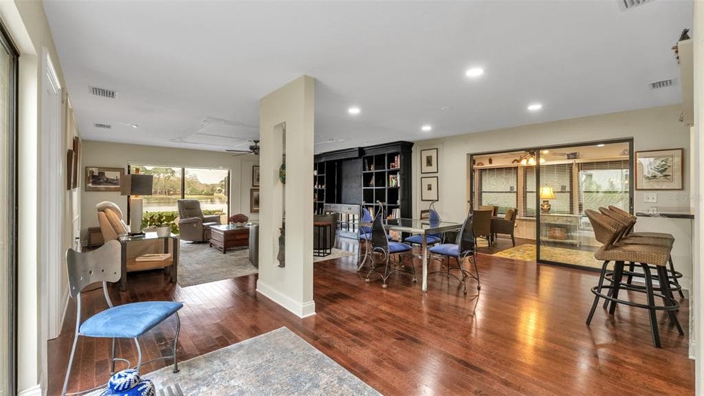 1007 ROLLING WOODS LANE photo 13