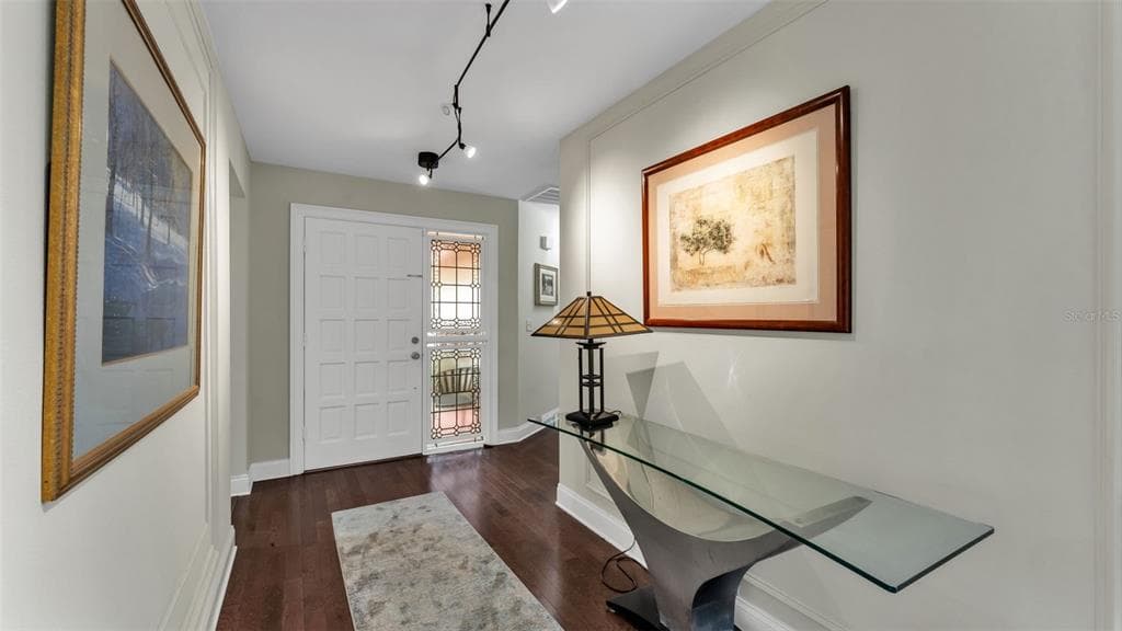 1007 ROLLING WOODS LANE 4