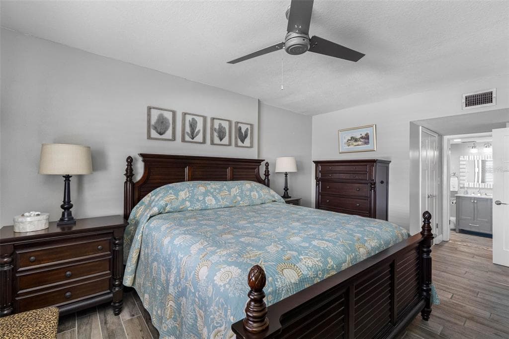 17400 GULF BOULEVARD I3 photo 20