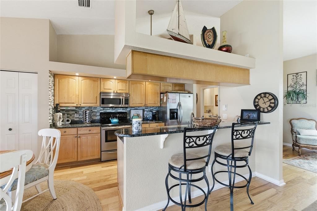 1318 PENGUIN COURT photo 10