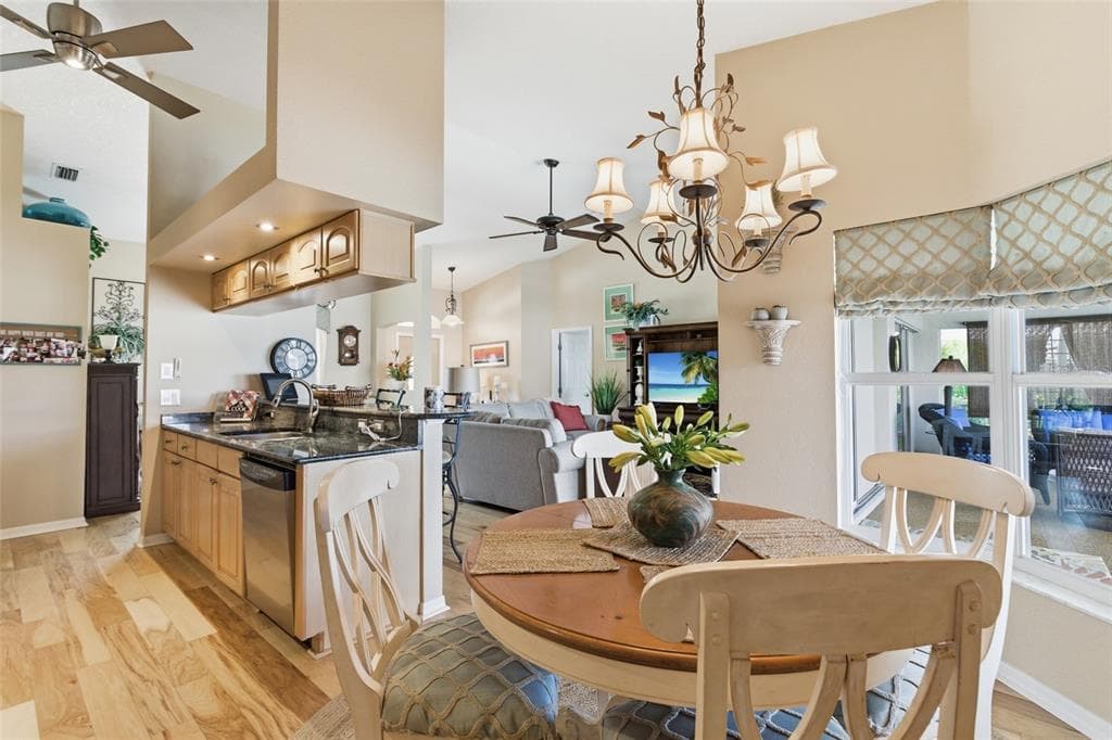 1318 PENGUIN COURT photo 15