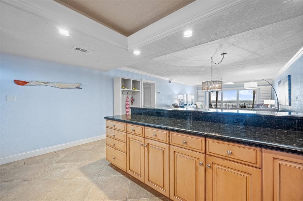 5501 S ATLANTIC AVENUE 306 photo 6