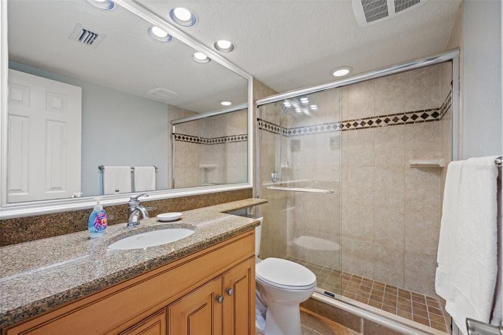 5501 S ATLANTIC AVENUE 306 photo 22
