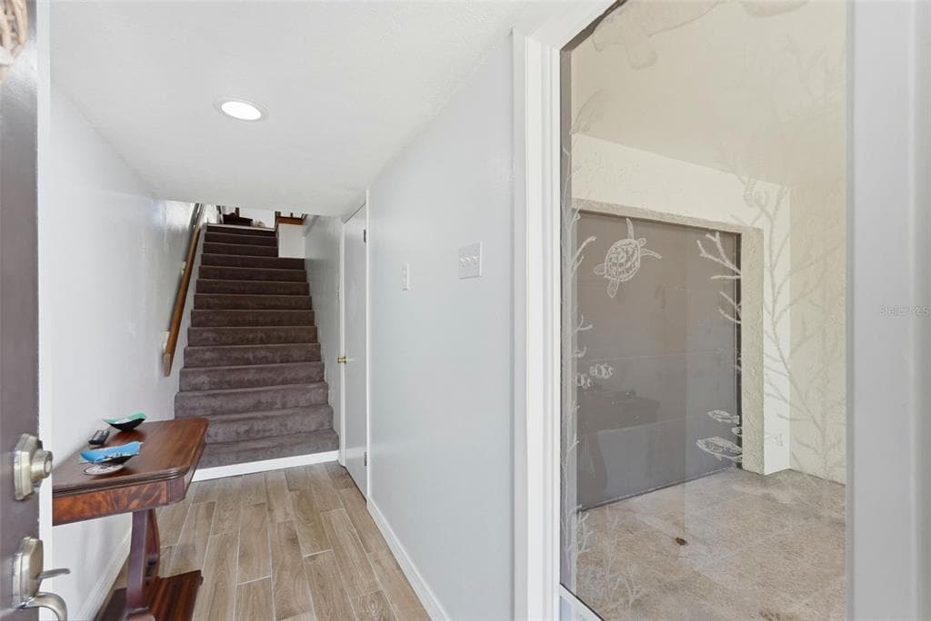 128 1ST STREET E. 102 photo 15