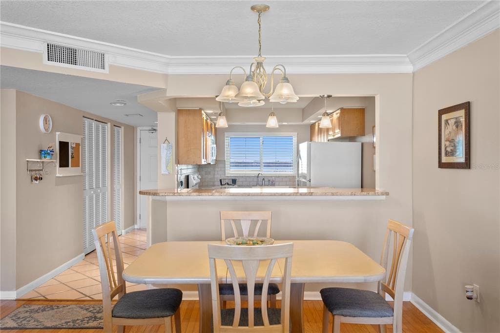1290 GULF BOULEVARD 1002 photo 13