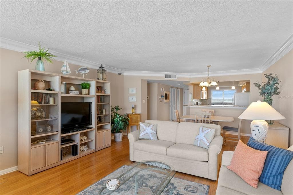 1290 GULF BOULEVARD 1002 photo 11