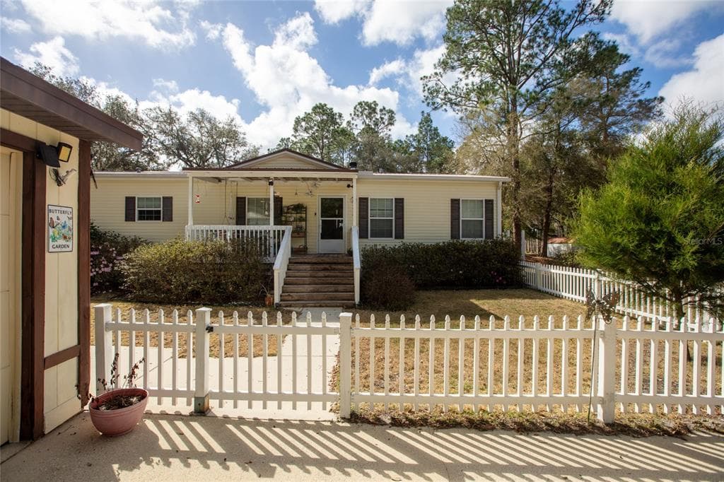 5711 CARIBBEAN CIRCLE photo 1