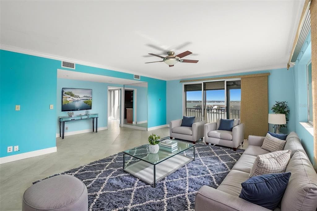 1501 GULF BOULEVARD 603 photo 20