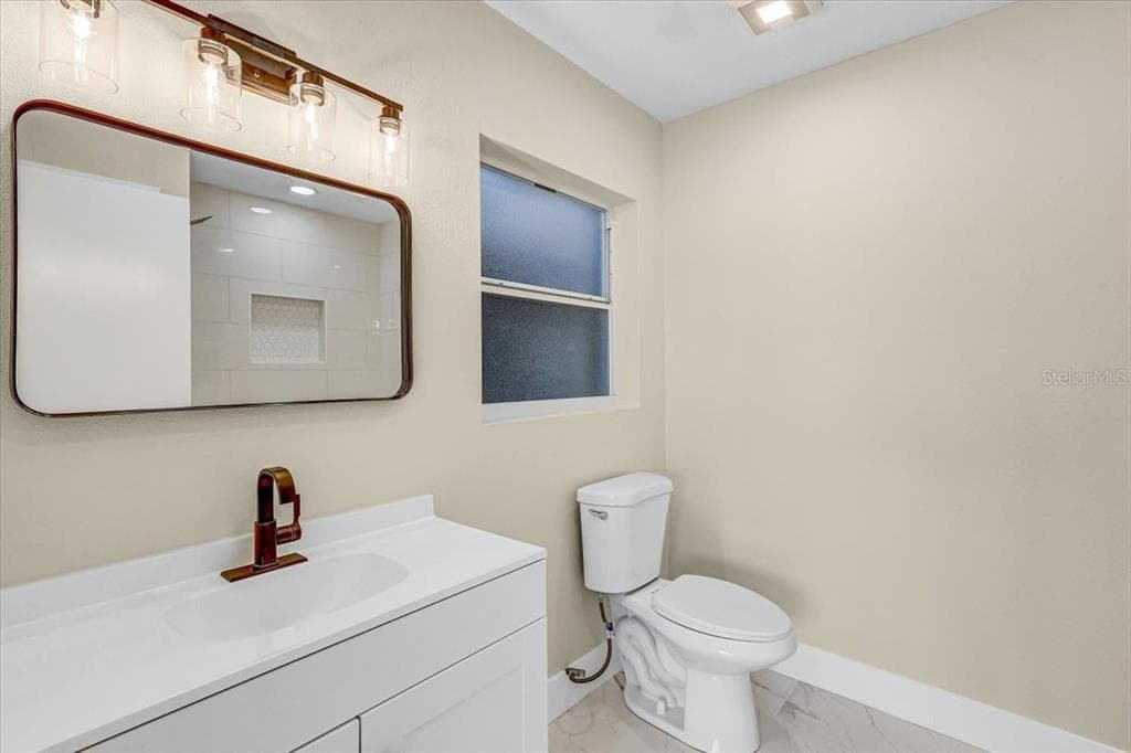 2201 RIVERVIEW BOULEVARD photo 23