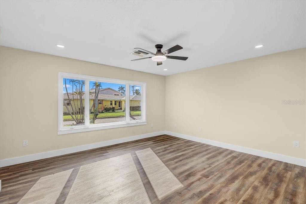 2201 RIVERVIEW BOULEVARD photo 20