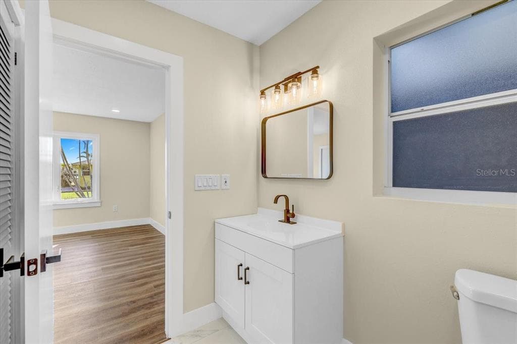 2201 RIVERVIEW BOULEVARD photo 25
