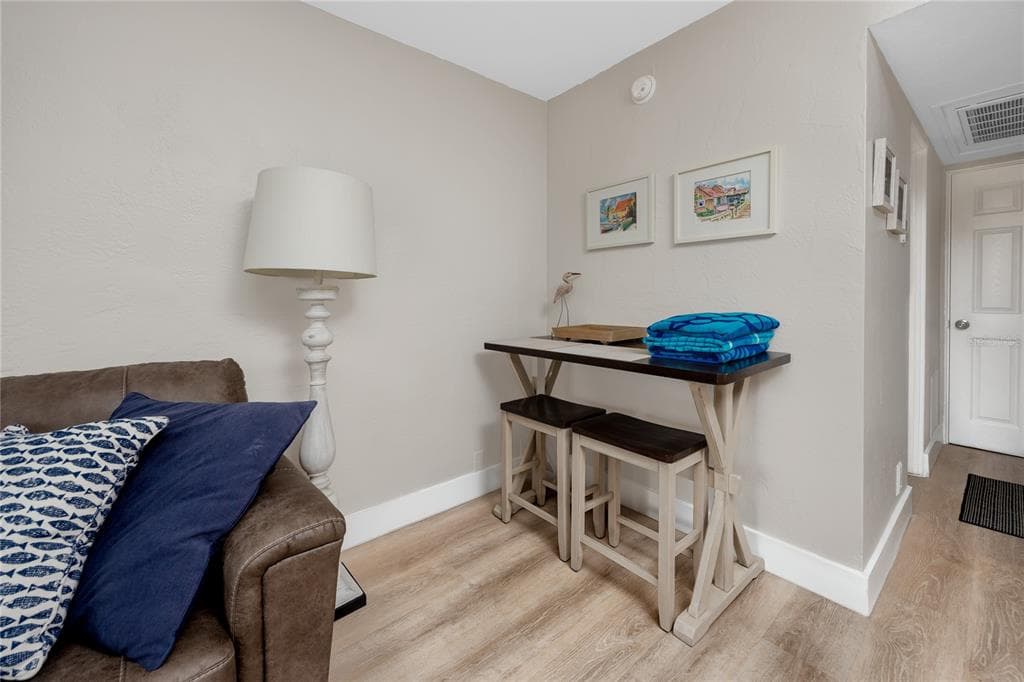 282 TREASURE ISLAND CAUSEWAY 12 photo 9