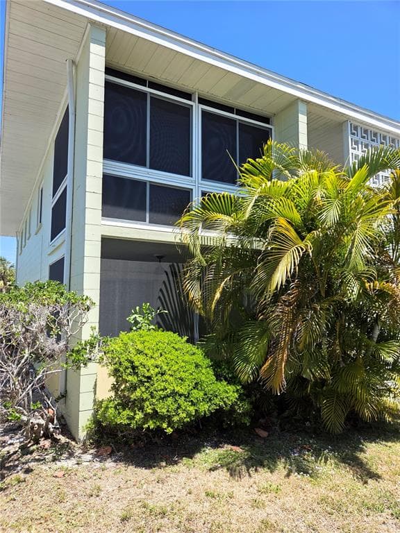 10215 MANATEE AVENUE W 1 photo 3