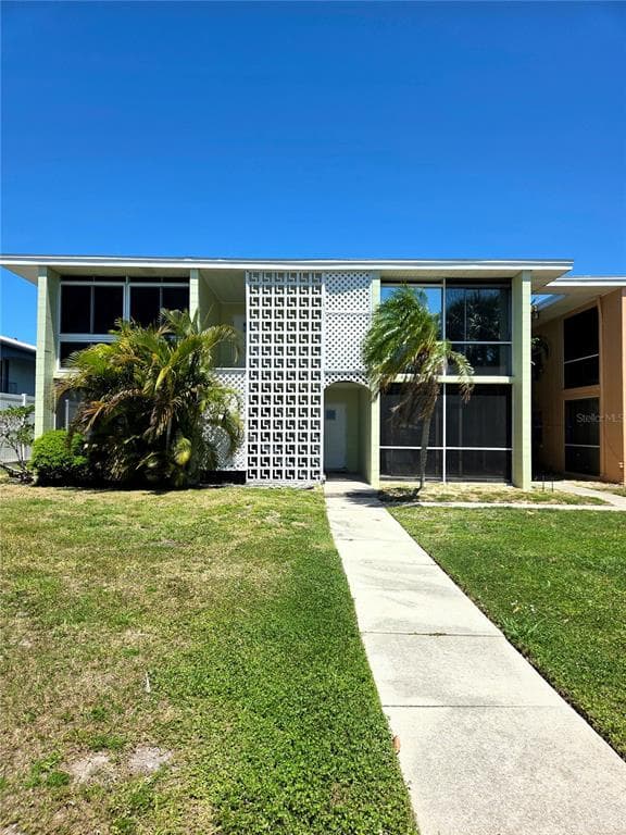 10215 MANATEE AVENUE W 1 photo 1
