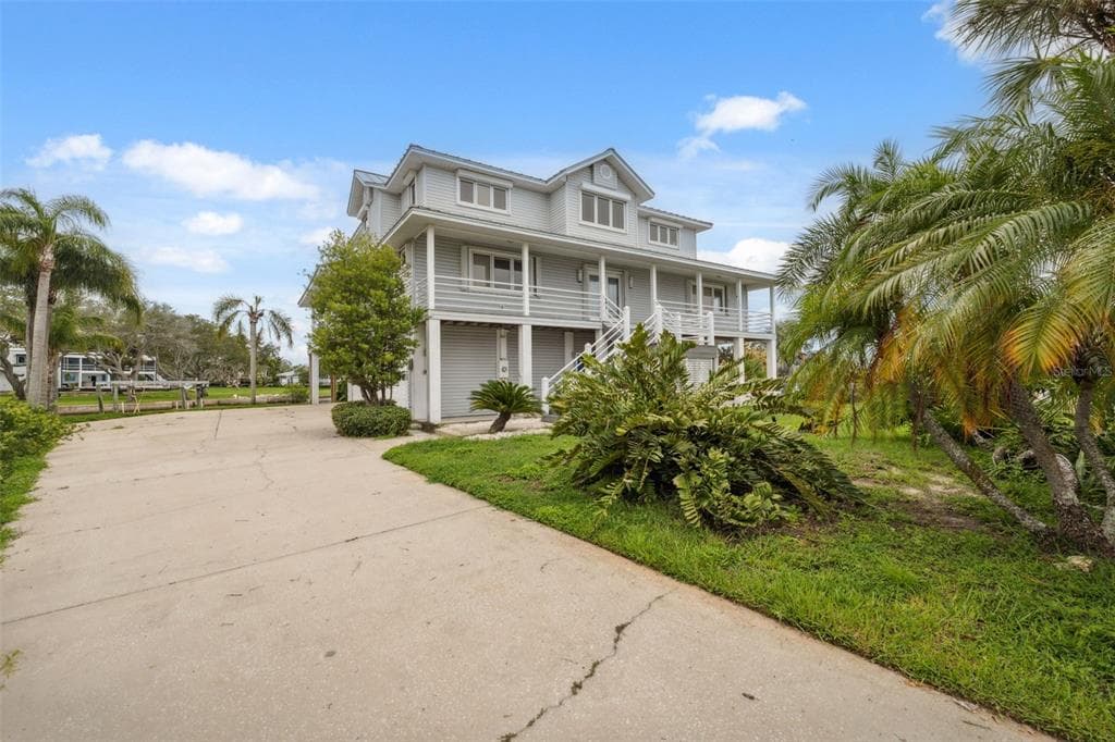 1906 GULFVIEW DRIVE photo 4