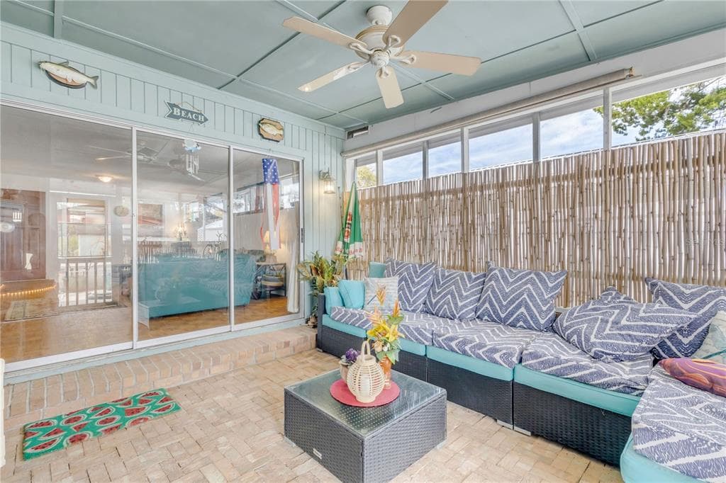 201 GARY AVENUE photo 18