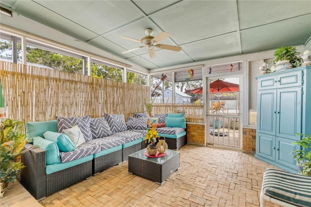 201 GARY AVENUE photo 19