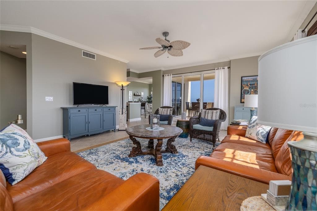 250 MINORCA BEACH WAY 406 photo 23