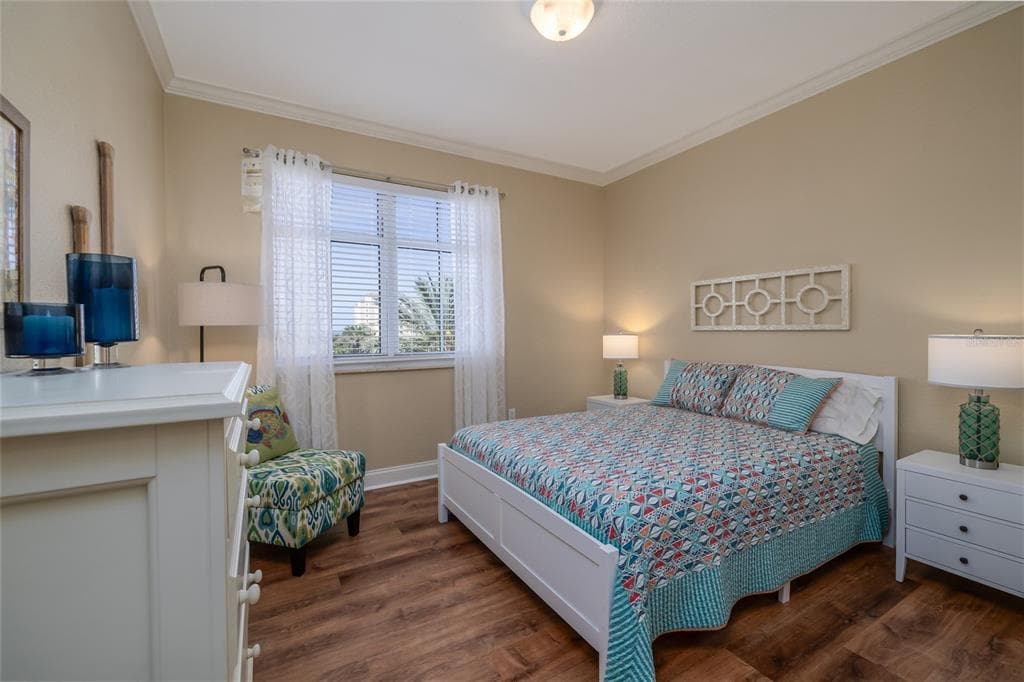 250 MINORCA BEACH WAY 406 photo 16
