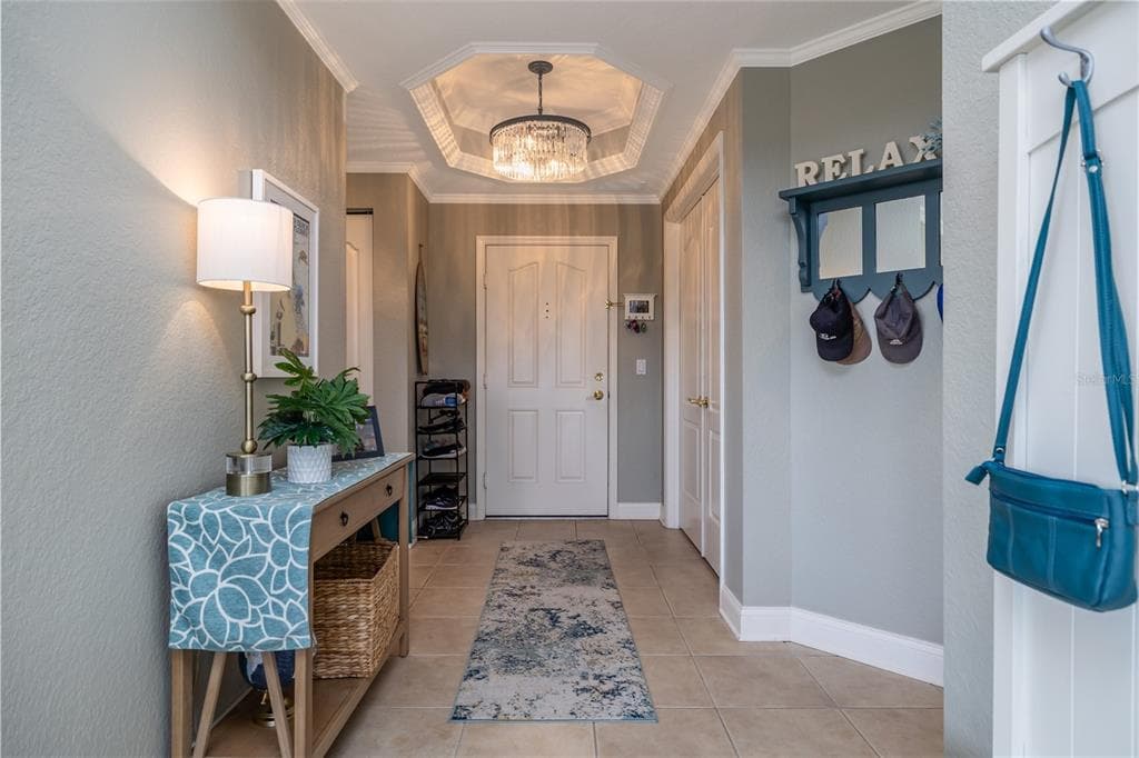 250 MINORCA BEACH WAY 406 photo 5