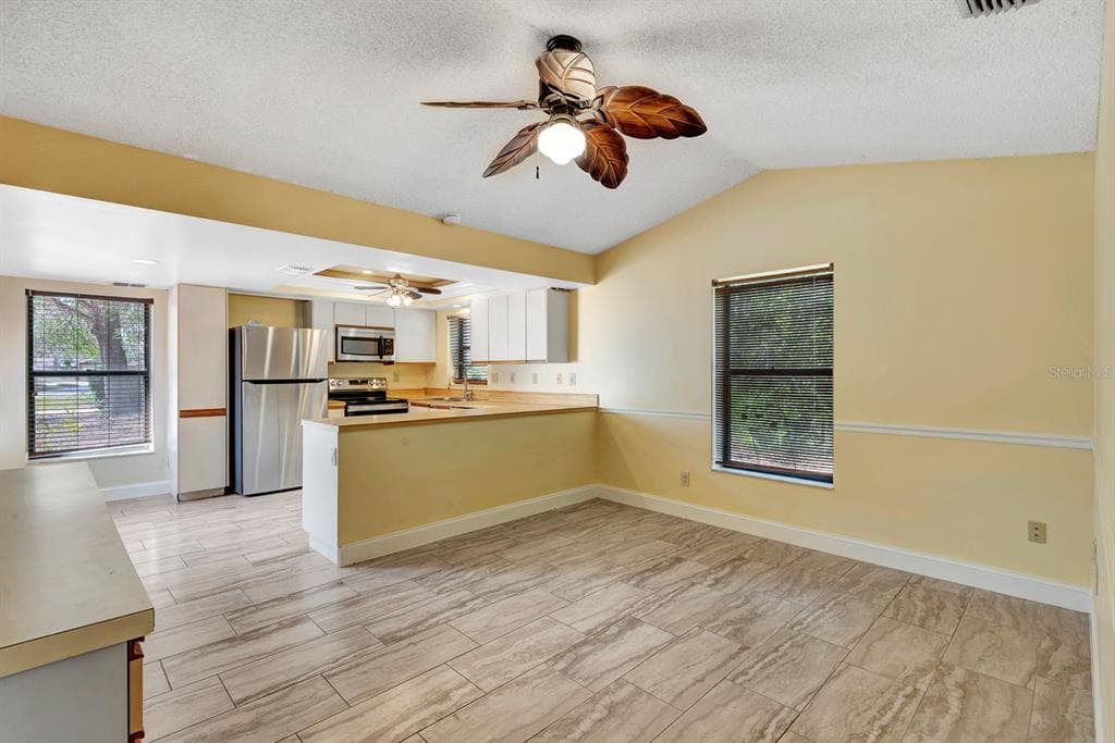 5017 80TH AVENUE CIRCLE E photo 9