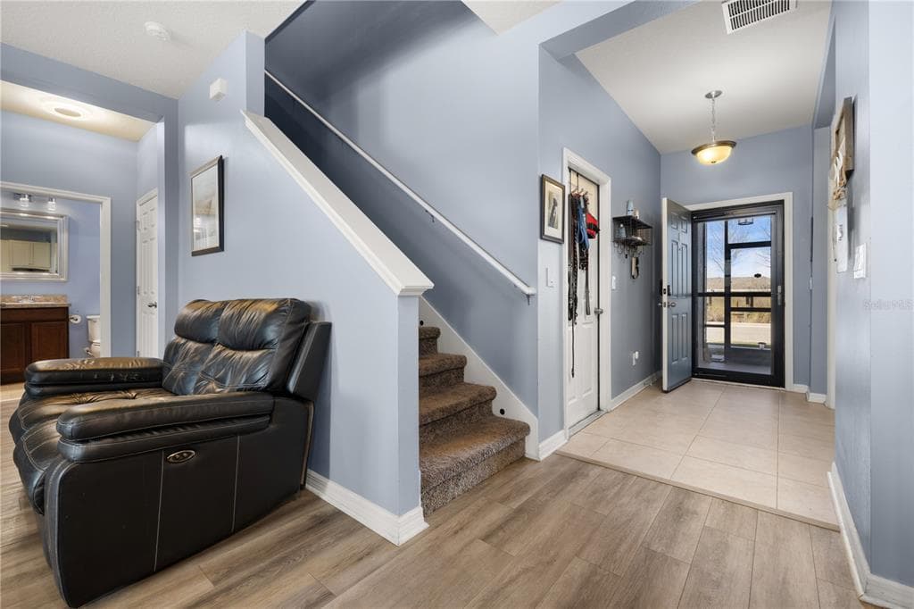 395 BLUE CYPRESS DRIVE photo 18
