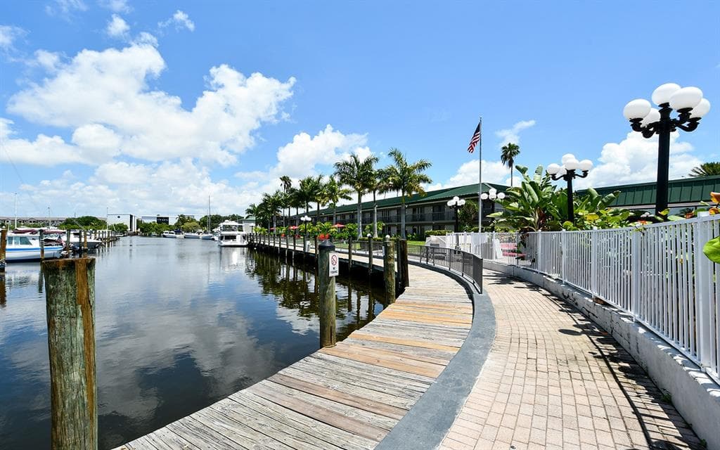 7150 N TAMIAMI TRAIL S-612 photo 24