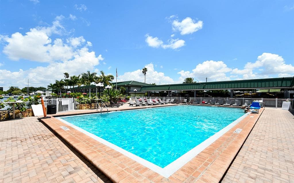 7150 N TAMIAMI TRAIL S-612 photo 14