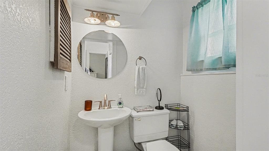 10684 W HALLS RIVER ROAD 2 photo 24