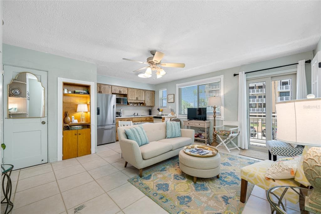 6700 SUNSET WAY 406 photo 18