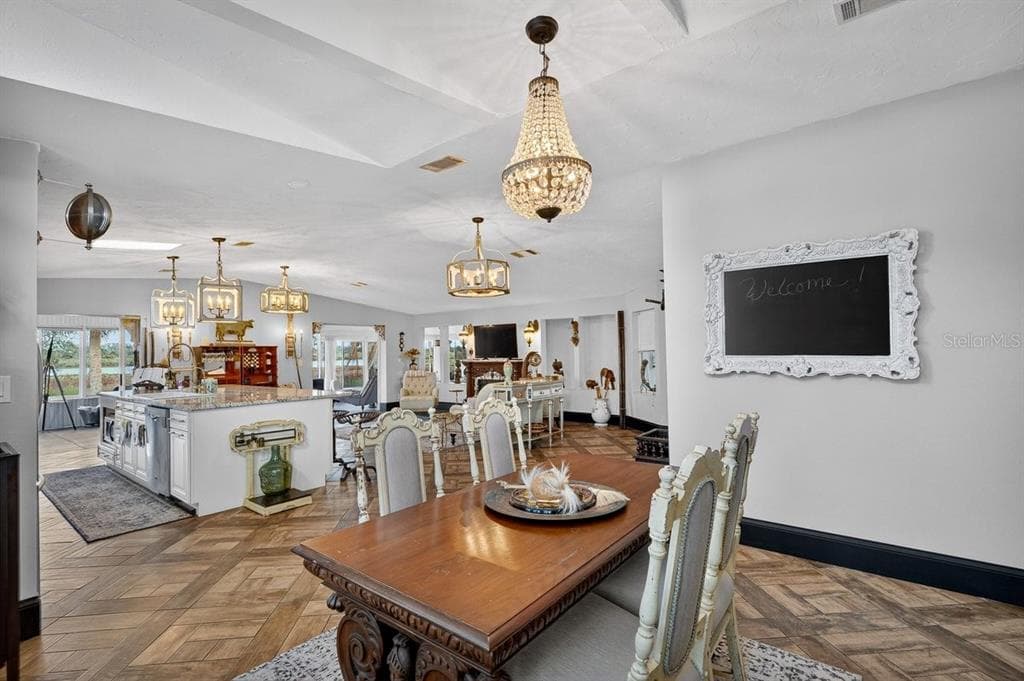 747 NAVIGATORS WAY photo 23