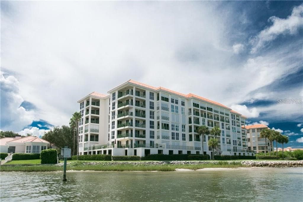 4717 DOLPHIN CAY LANE S 507 photo 1