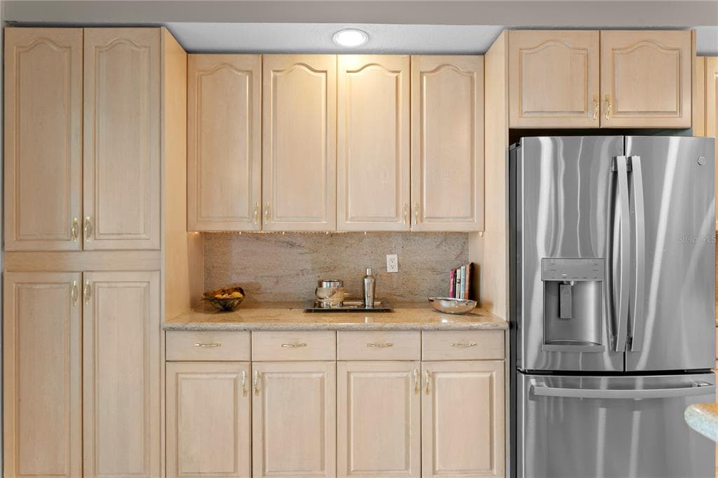 4717 DOLPHIN CAY LANE S 507 photo 20
