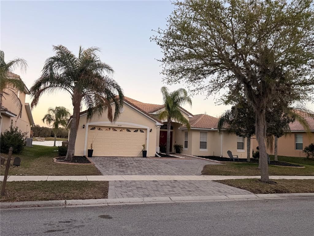 3839 GOLDEN FEATHER WAY 1
