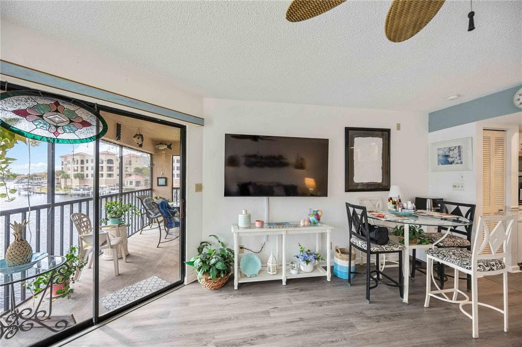3256 WHITE IBIS COURT 324 photo 14
