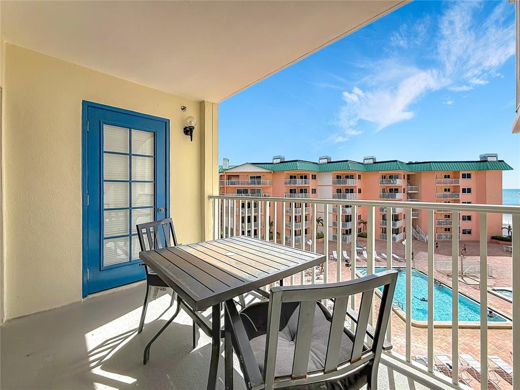 18450 GULF BOULEVARD 401 photo 17