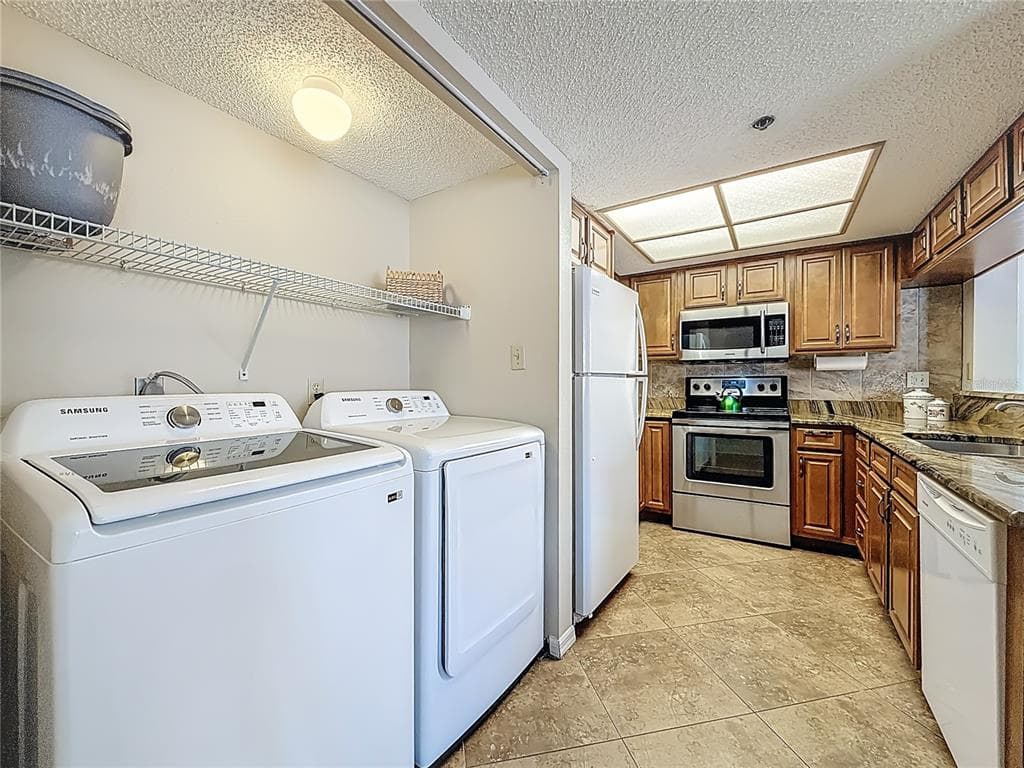 18450 GULF BOULEVARD 401 photo 7